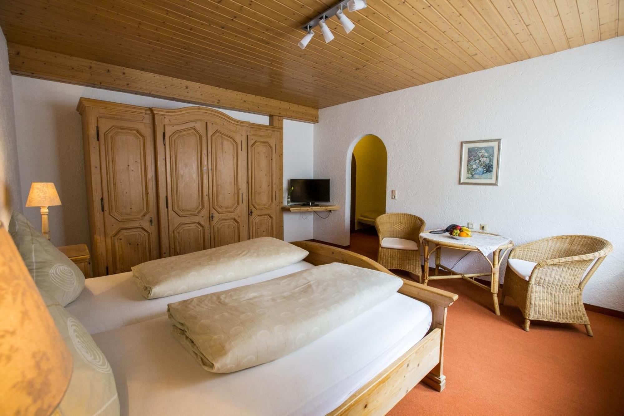 Hotel-Pension-Waldblick Garni Gittersdorf Номер фото